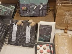 -诚品(信义店)