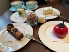 -Fridi Patisserie Cafe