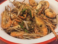 甜麻罗氏大虾-在老街·淮安大排档·甜麻干煸龙虾·烧烤(河下古镇店)