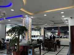 -伊源鼎盛餐饮服务有限公司