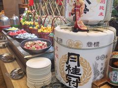 自助取餐区-松山湖凯悦酒店·Café自助餐厅·周末火舞秀表演