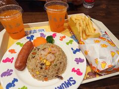 -蓝精灵乐园·世茂精灵之城主题乐园