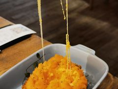 -蜜桃餐厅·伴山(湖滨商业街店)