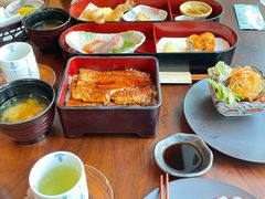 -Tsuru鹤日本料理(静安香格里拉店)