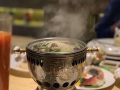 -雍和会海鲜姿造自助(湖东路店)