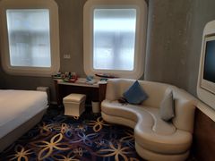 -深圳东部华侨城瀑布酒店