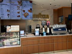 -LAVAZZA拉瓦萨咖啡(上海金融街店)