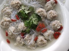 -乐禧母婴全自营月嫂(宝山店)