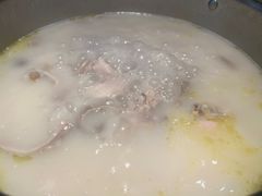 胡椒猪肚鸡-顺德公广东猪肚鸡·煲仔饭(白石洲店)