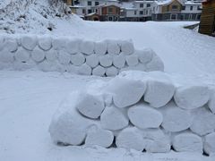 -雪谷