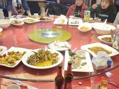 -谊荣海鲜大牌档(石湖店)