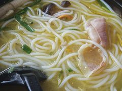 -桥香园过桥米线(国贸店)