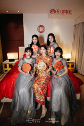 -LOVE SHINE婚纱·红鼎庄龙凤褂·妈妈装定制