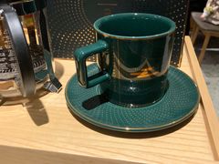 -星巴克臻选(济南恒隆店)