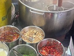 -许西美食一条街