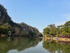 -星湖旅游景区七星岩