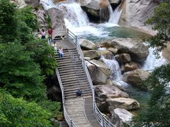 -大鄣山卧龙谷景区