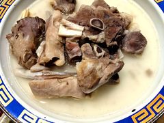 -蒙亨·手把肉·蒙古包文化主题餐厅(天恒广场店)