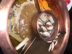 菌王奇香锅-老诚一锅羊蝎子(黄寺大街店)