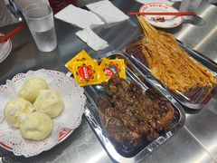 -堂堂小伙夫·辽宁小吃大排档(京西大悦城店)