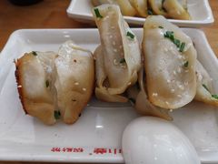 -小姜锅贴(凤凰街店)