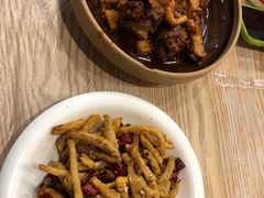 -江城燕子大排档(江汉路步行街店)