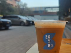 -Shiftin’浮起咖啡 (福保店)