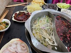 -储奇门鳝鱼火锅(总店)