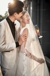 -雪中彩影婚纱摄影·微光艺术中心