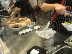 -陆长玖古法猪脚饭(玄风桥店)