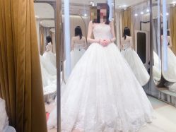 -LA GRACE高端婚纱礼服定制馆