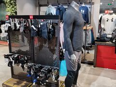 -UNDER ARMOUR(八达岭奥莱店)