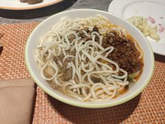 -松咖啡自助餐厅·松北香格里拉