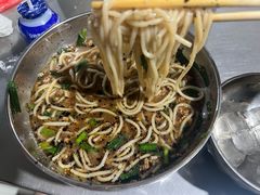 -正宗杨记普洱酸醋米线(总店)