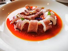 金蒜红油火箭鱿鱼-粤菜王府·海鲜·茶市·海景餐厅(大梅沙店)