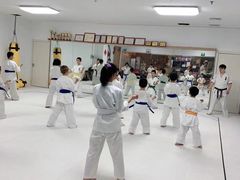 -极真空手道疾风道场(虹口凉城店)