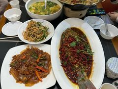 -百味地锅鸡(二店·财校分店)