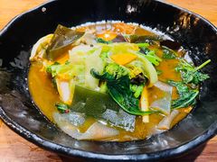 -万记麻辣烫国展总店