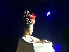 -琴岛演艺中心(中山路店)