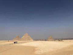 -吉萨金字塔群
