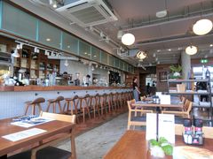 -ROAST coffee & eatery