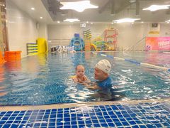 -蓝旗亲子游泳(范湖万达广场店)