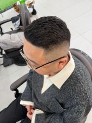 -尤司男士国潮理发馆