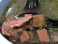 -老新隆牛肉锅贴(新街口店)