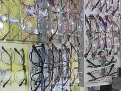 -华彬眼镜专业渐进配镜(潘家园店)
