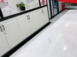 点击看大图 -蕾特恩专业祛痘·皮肤管理