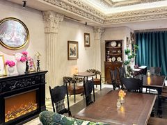 -玲婧胡同·生日蛋糕·餐厅(嘉里城店)