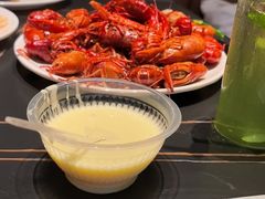 -涨巢·潮玩水疗局