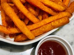 -théATRE茶聚场·餐厅(环球金融中心店)