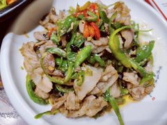 -川流不息·地道川菜·小龙虾(新松江路店)